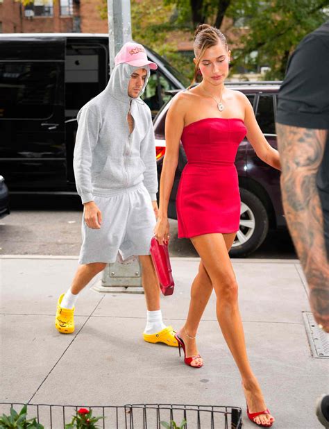 hailey bieber ass|Justin Bieber grabs Haileys butt while exiting Rhode event